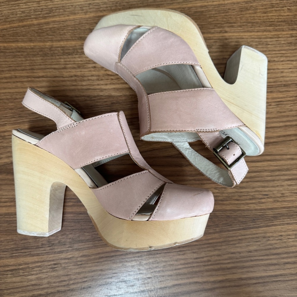 Jeffrey Campbell Taurus Sandal/Clog, Pink, Size 6